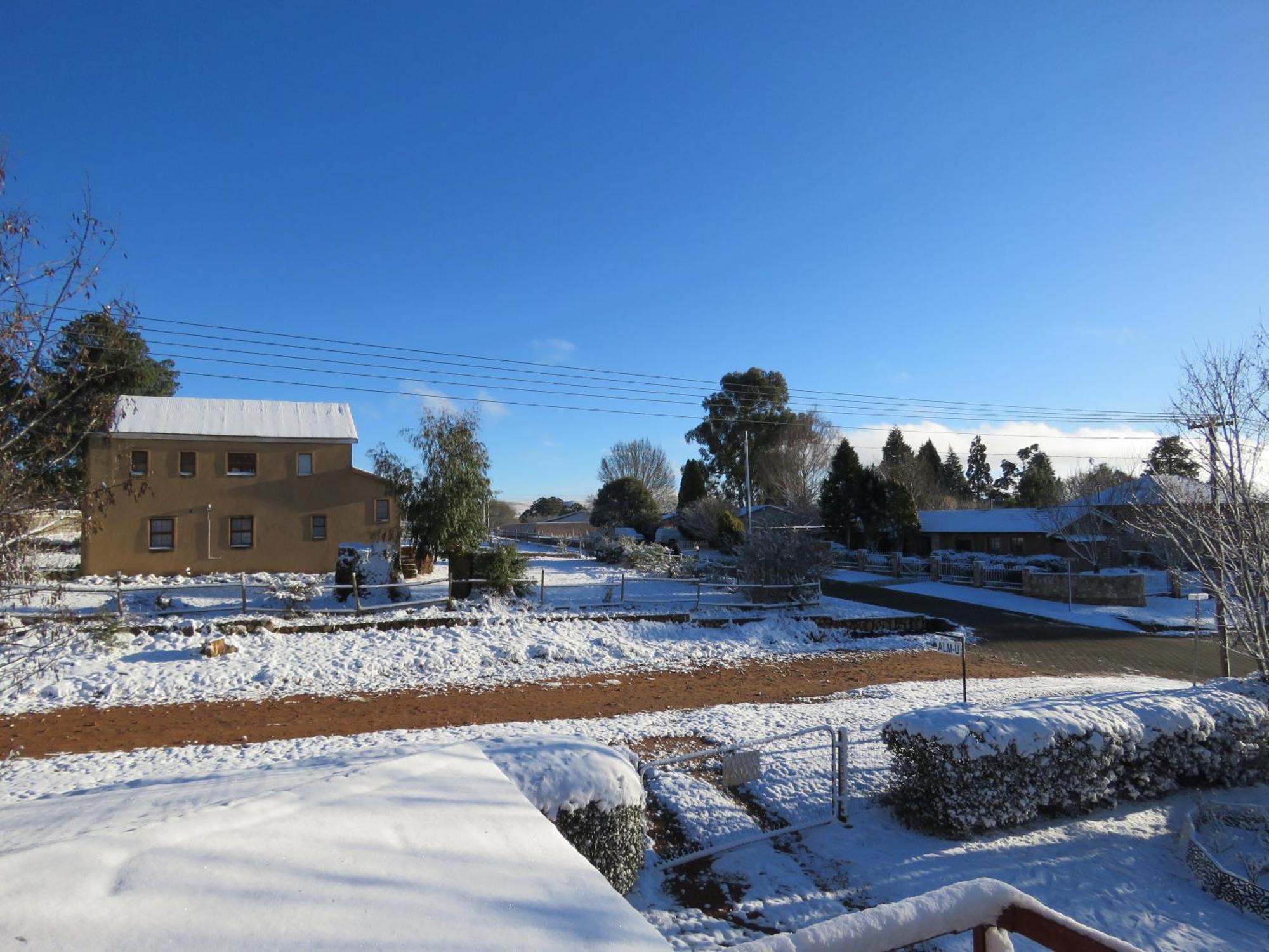 Alm-Ue Villa Dullstroom Exteriör bild