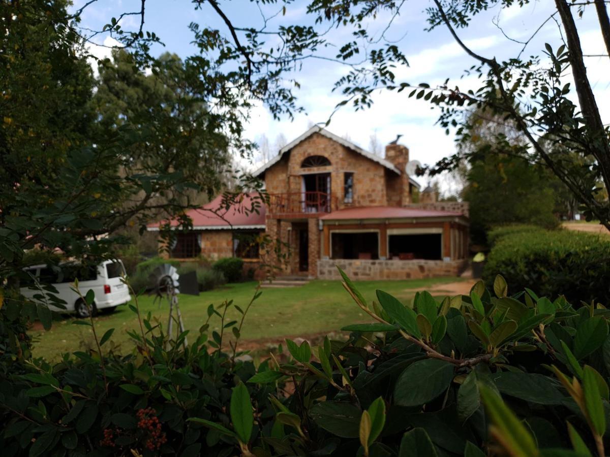 Alm-Ue Villa Dullstroom Exteriör bild
